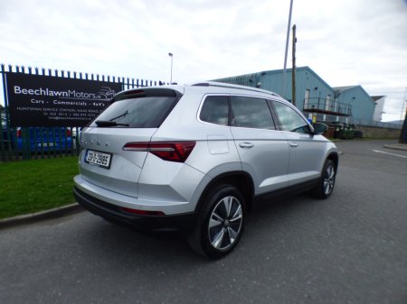 2023 Skoda Karoq 2.0 TDI 115 BHP AMBITION 5DR // ONE OWNER // GREAT CONDITION // FULL SERVICE HISTORY // CRUISE, PARKING SENSORS AND BLUETOOTH // €28,950