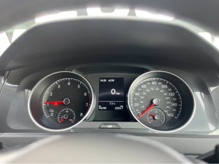 2020 Volkswagen Golf MATCH EDITION 1.5 TSI EVO, MANUAL, 2 YEAR NCT, LOW TAX, LOW INSURANCE €18,995 thumbnail