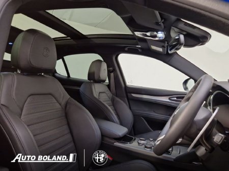 2025 Alfa Romeo Stelvio 2.2 Veloce Q4 - Sunroof, red calipers 3.9%PCP €78,795