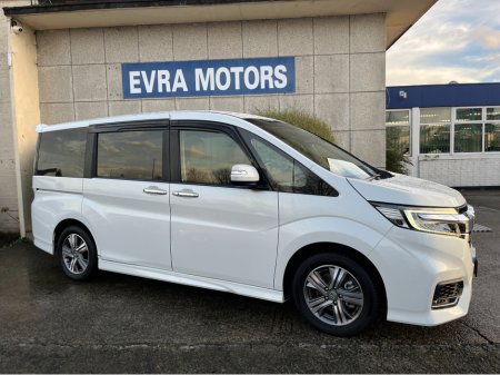 2020 Honda Stepwagon 7 SEATER AUTOMATIC HYBRID 2.0 PETROL //REVERSE CAMERA//KEYLESS ENTRY//POWER SLIDING REAR DOORS// €29,950
