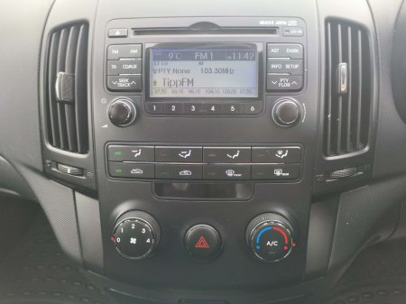 2009 Hyundai i30 - thumbnail 13