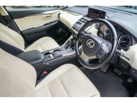 2018 Lexus NX 300 h - thumbnail 2