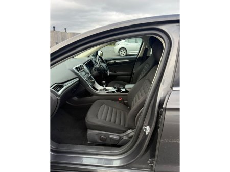 2015 Ford Mondeo - thumbnail 3