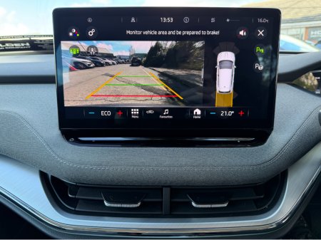 2023 Skoda Enyaq - thumbnail 18