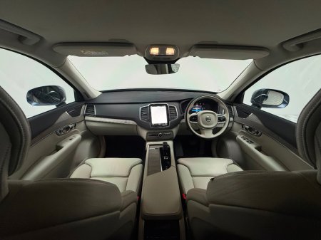 2022 Volvo XC90 CORE T8 RECHARGE AWD *7 SEATER* €49,990 thumbnail