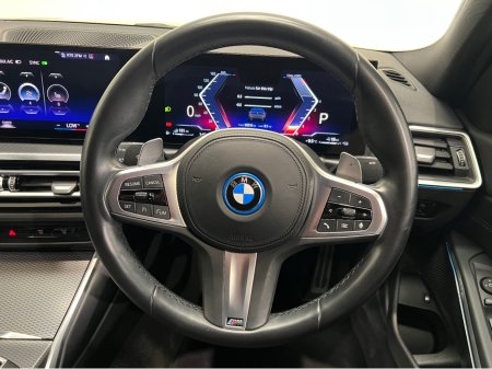 2023 BMW 3 Series - thumbnail 25