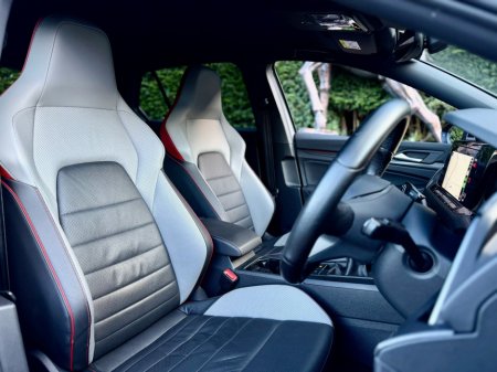 2021 Volkswagen Golf - thumbnail 11