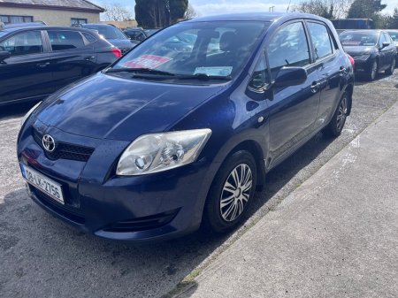 2008 Toyota Auris - thumbnail 2