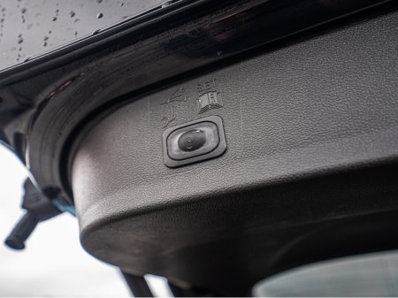 2017 Ford Kuga 2017 Kuga 1.5d TITANIUM/High spec/Warranty €13,888 thumbnail