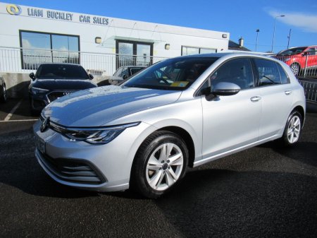 2024 Volkswagen Golf Life 2.0 TDI 115HP 5DR €30,950