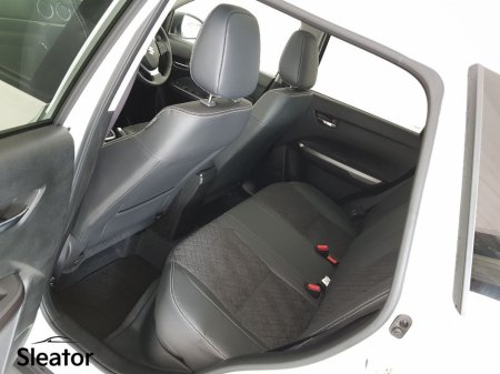 2026 Suzuki Vitara Ultra Automatic €37,350 thumbnail