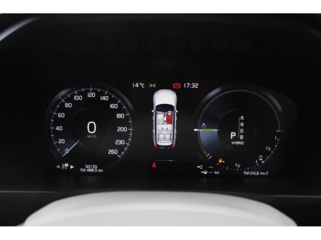 2019 Volvo XC90 - thumbnail 12