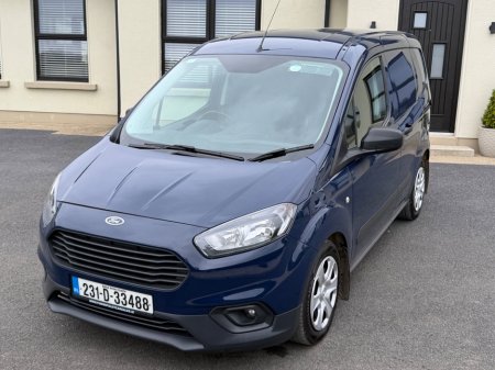 2023 Ford Transit Courier - thumbnail 20