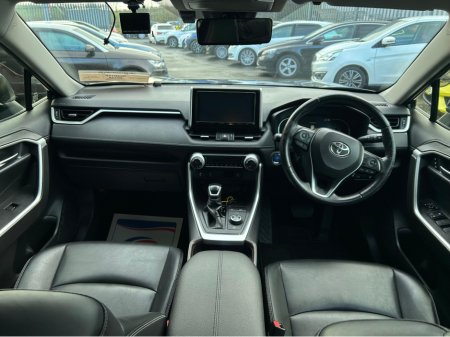 2021 Toyota Rav4 Toyota Rav4 Luna 4x4 G edition hybrid €31,900 thumbnail