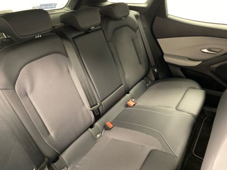 2026 Ford Explorer Select 77kWh Extended Range €41,995 thumbnail