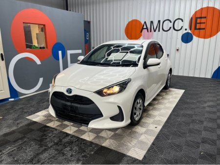 2021 Toyota Yaris 2021 TOYOTA YARIS 1.5 HYBRID / 98K KMS / LANE ASSIST, REVERSE CAMERA & MORE €15,950