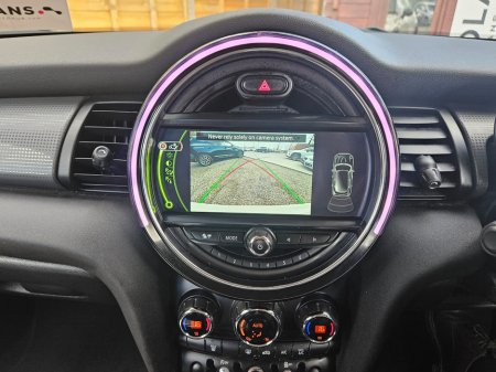 2017 MINI Hatch - thumbnail 31