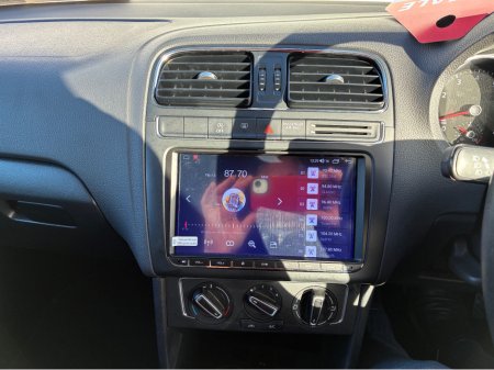 2016 Volkswagen Polo 1.2i TSI Petrol Automatic Comfortline €13,500 thumbnail