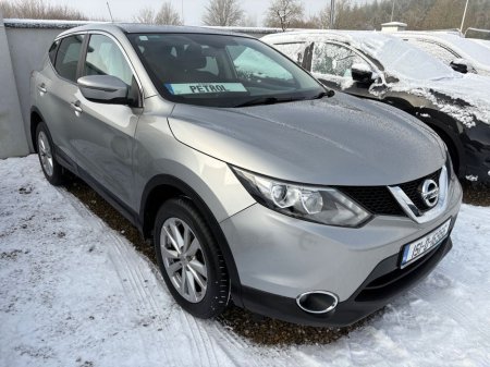 2015 Nissan Qashqai 1.2T 115 Petrol SV 92Km €10,990