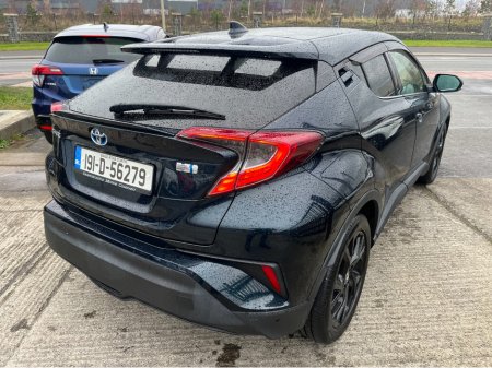 2019 Toyota C-HR 1.8 HYBRID AUTO LOW KM HIGH SPEC €20,950 thumbnail