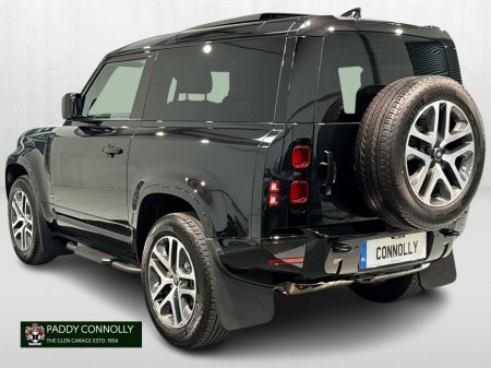 2025 Land Rover Defender 