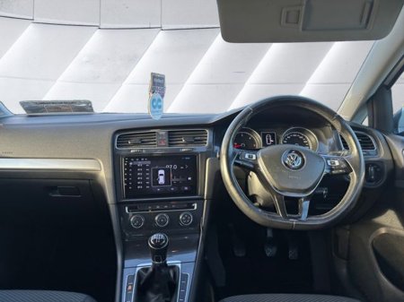 2018 Volkswagen Golf TL 1.6tdi M5F 90HP 5DR €15,995 thumbnail