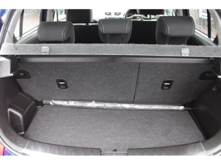 2015 Suzuki Swift - thumbnail 18