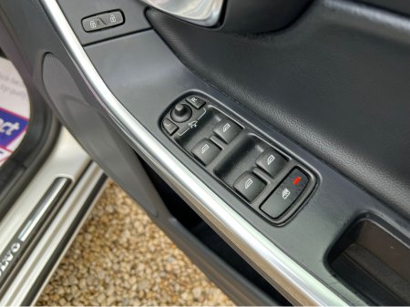 2017 Volvo S60 ==FULL LEATHER//AUTO//NEW NCT//IMMACULATE== €17,950 thumbnail