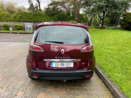2015 Renault Scenic - photo 2