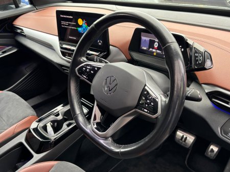2022 Volkswagen ID.4 FAMILY 77kWh 204HP €23,950 thumbnail