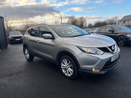 2017 Nissan Qashqai 1.2 PET SV CVT €13,950 thumbnail