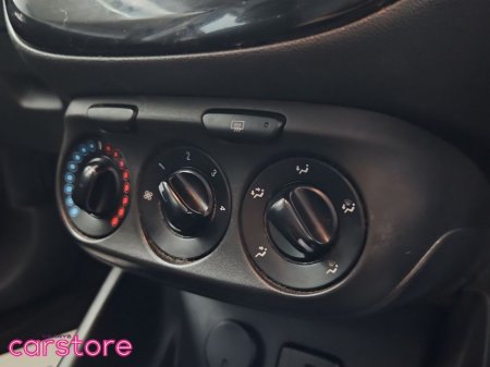 2016 Opel Corsa - thumbnail 17