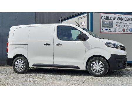 2020 Toyota Proace - photo 2