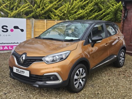 2019 Renault Captur - thumbnail 2