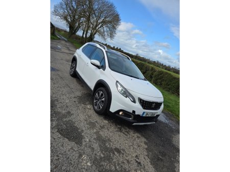 2019 Peugeot 2008 - thumbnail 1