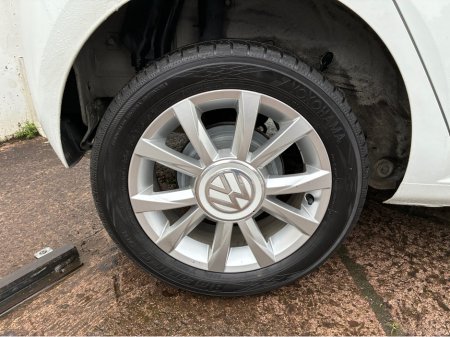 2016 Volkswagen up! 1.0i Petrol Jeans Up Automatic €10,750 thumbnail