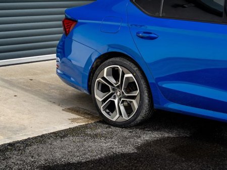 2023 Skoda Octavia SE TECHNOLOGY TDI €27,750 thumbnail