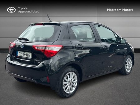 2017 Toyota Yaris - photo 2
