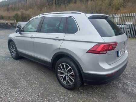 2018 Volkswagen Tiguan - thumbnail 3