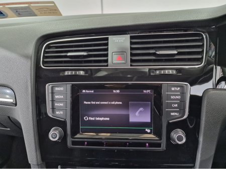 2013 Volkswagen Golf - thumbnail 15