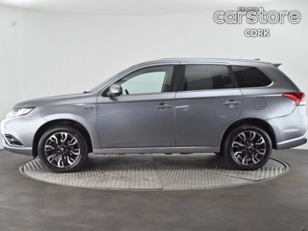 2017 Mitsubishi Outlander PHEV 2.0L MIVEC 4WD 5-Seater Instyle