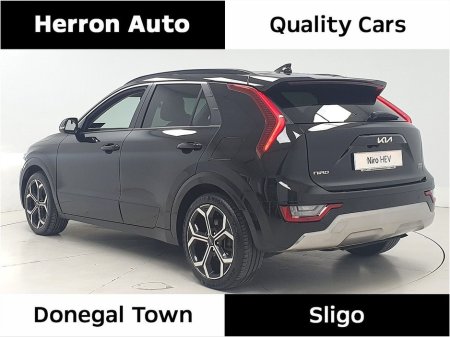 2024 Kia Niro - thumbnail 3