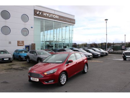 2018 Ford Focus - thumbnail 1