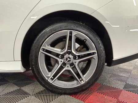 2022 Mercedes-Benz CLA Class - thumbnail 19