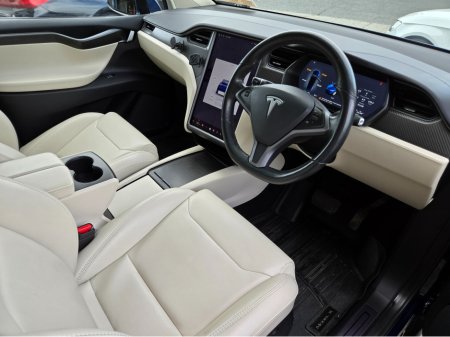 2019 Tesla Model X - thumbnail 14