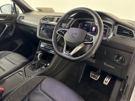 2023 Volkswagen Tiguan R-LINE 2.0 TDI AUTOMATIC 7 SEATER**PANORAMIC SUNROOF**HEATED MULTIFUNCTIONAL STEERING WHEEL**DIGITAL DASH**HEATED FRONT SEATS**REVERSE CAMERA**BLACK LEATHER INTERIOR**KEYLESS ENTRY**APPLE CARPLAY** €42,995 thumbnail