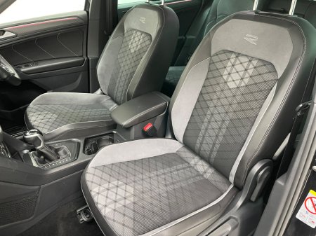 2023 Volkswagen Tiguan  €36,995 thumbnail