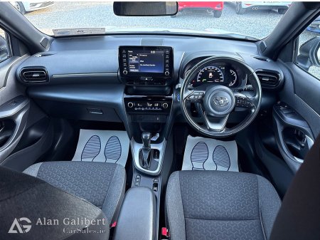 2023 Toyota Yaris Cross - thumbnail 11