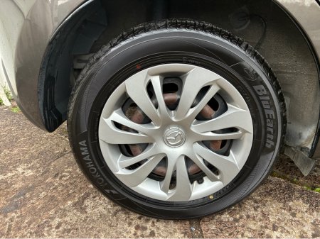 2016 Mazda Demio - thumbnail 9