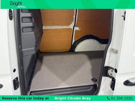 2025 Ford Transit Connect LWB TREND 2.0 T €27,949 thumbnail